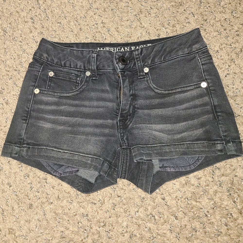 American eagle black shorts